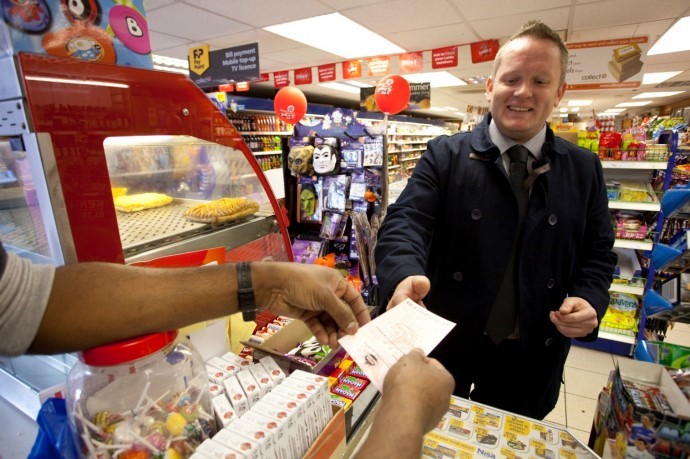 Покупка лотерейных билетов по расписанию